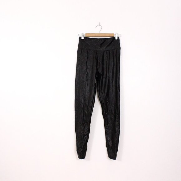 *Forever 21 Black Leather Skinny Pant - Picture 2 of 6
